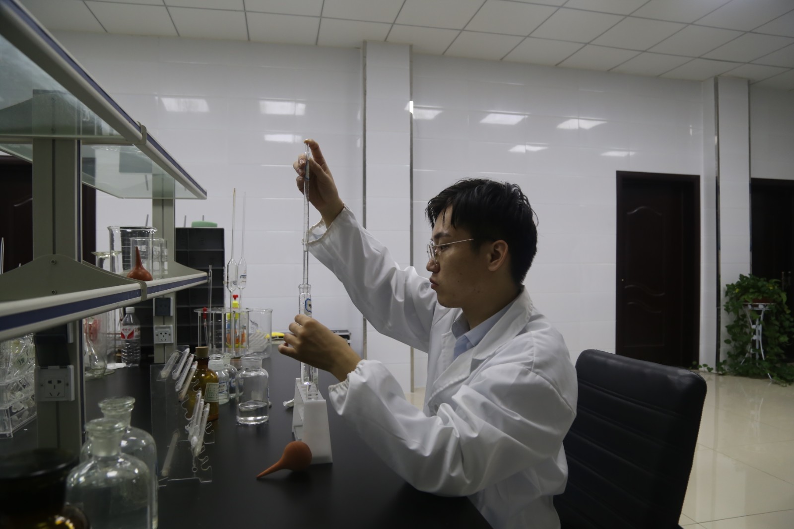 1651399270a855123.jpg 1651399270a855123.jpg