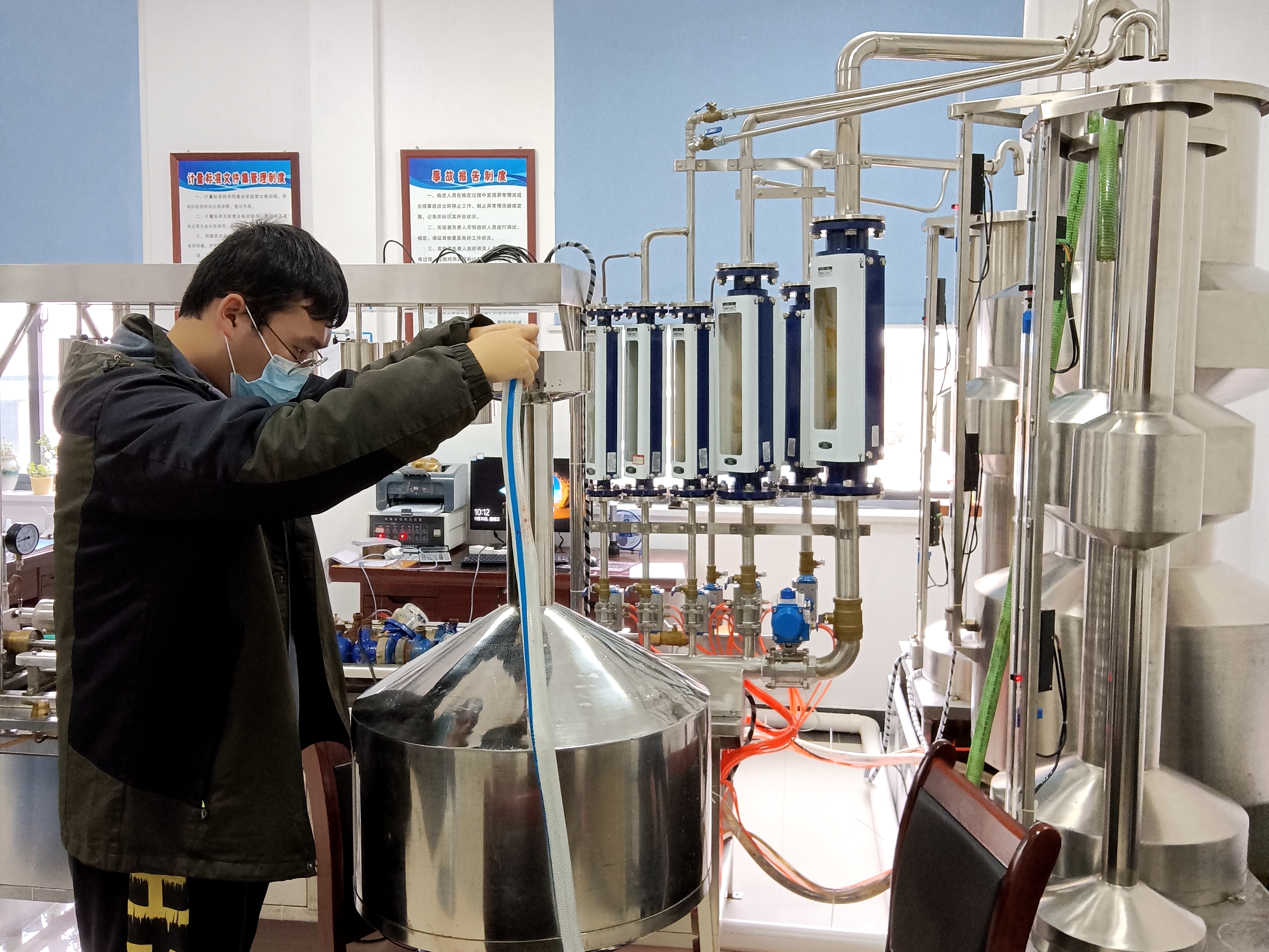 1669799230a736184.jpg 1669799230a736184.jpg