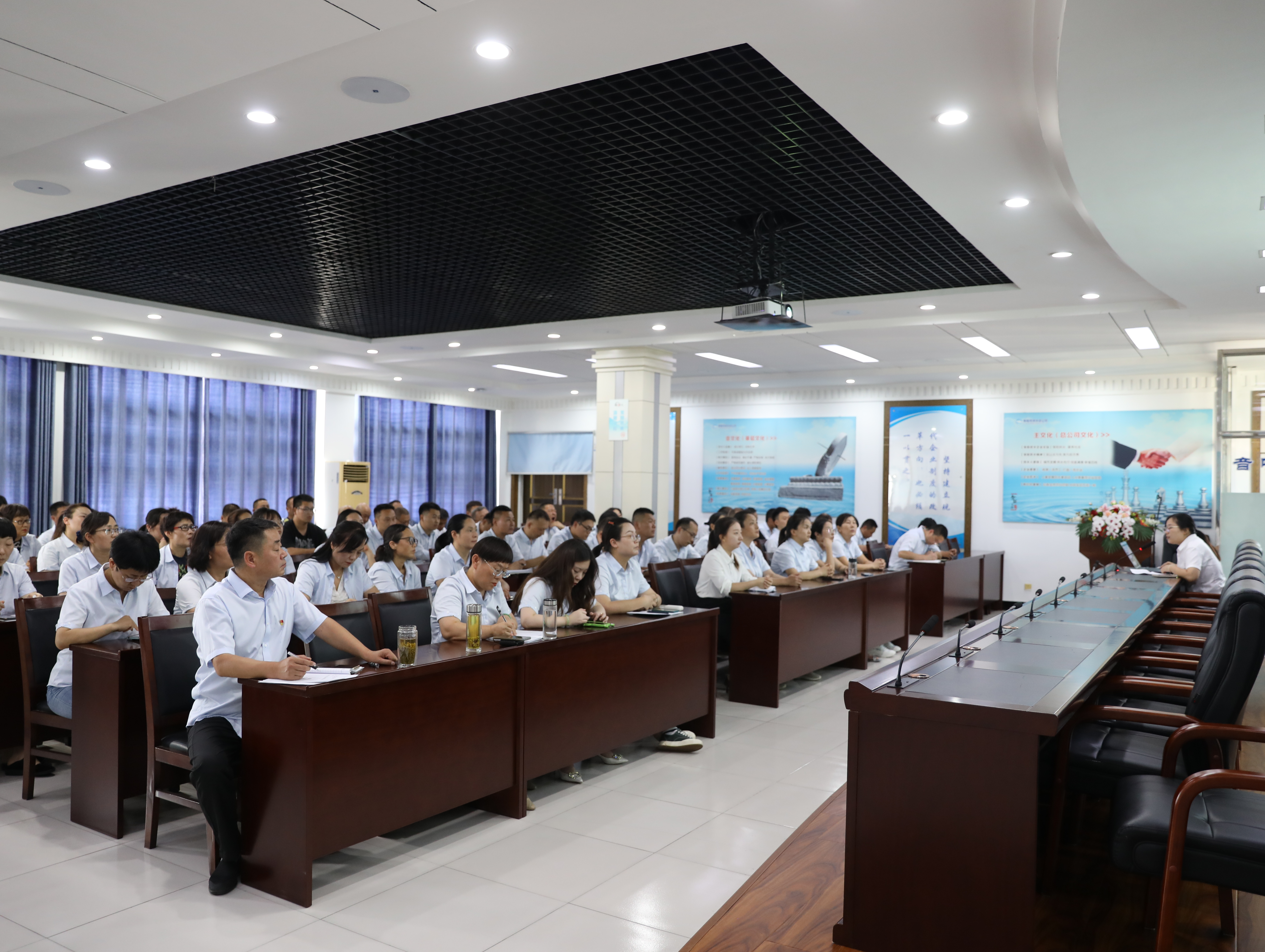 1692323890a211620.jpg 1692323890a211620.jpg