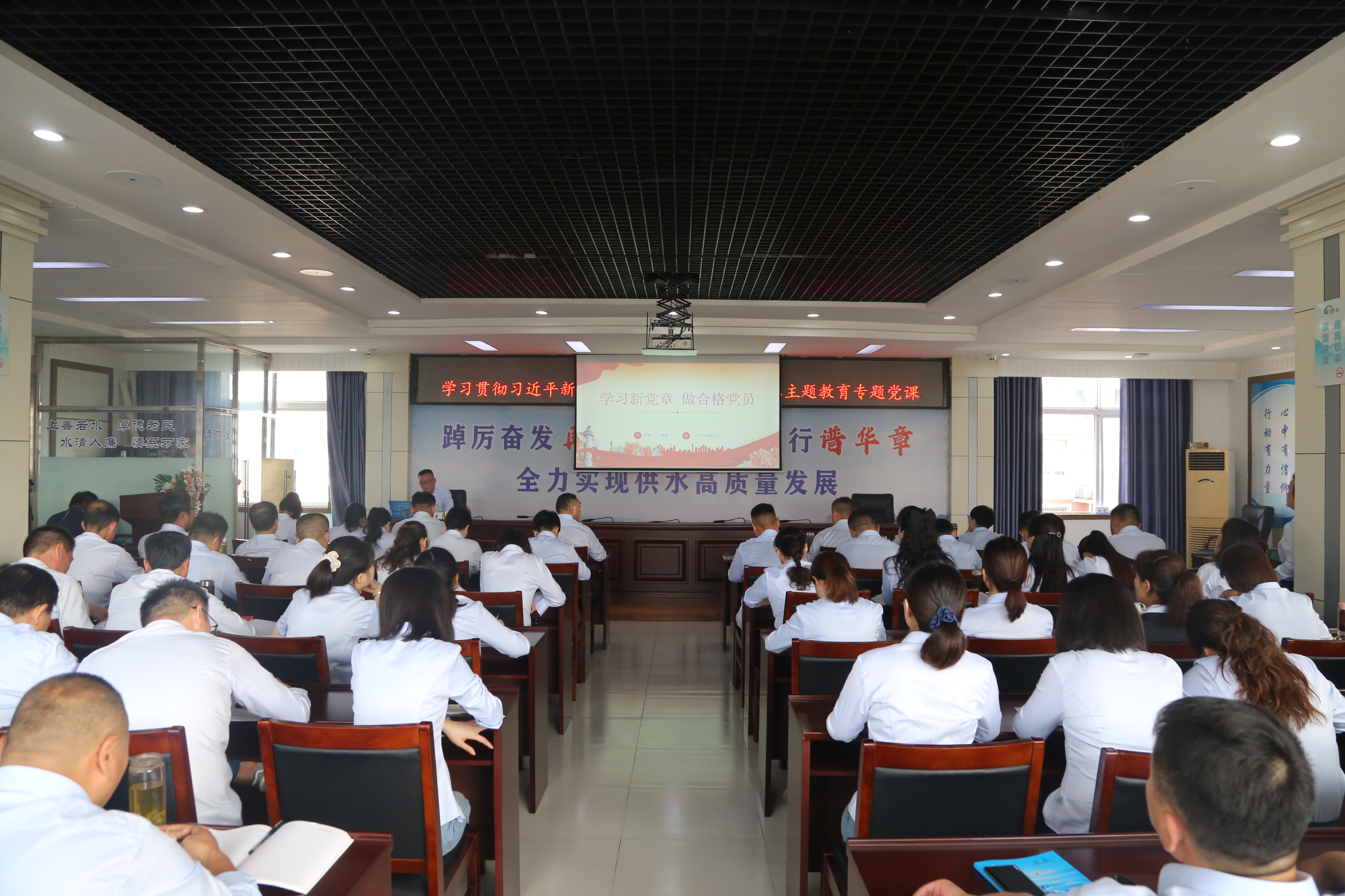 1695800744a753404.jpg 1695800744a753404.jpg