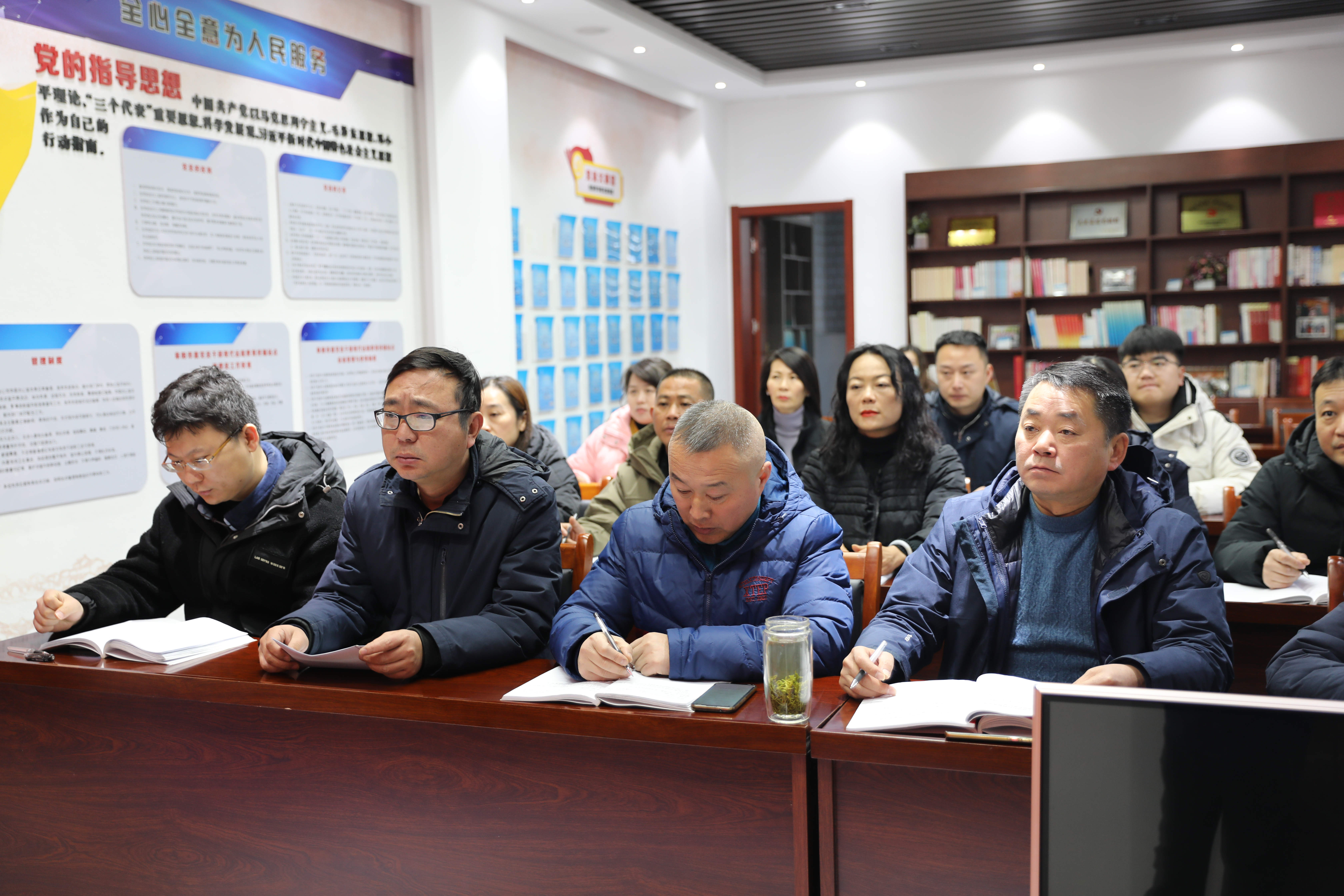 1733997479a326276.jpg 1733997479a326276.jpg